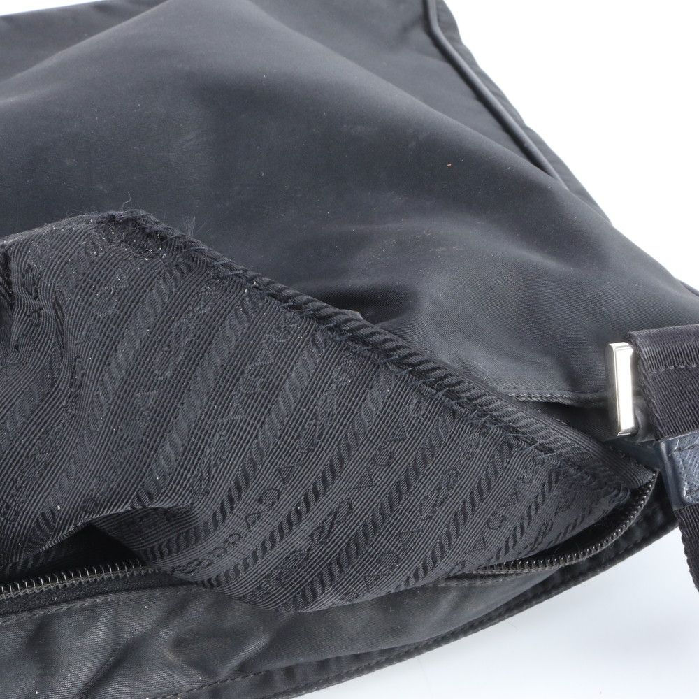 Prada Tessuto Nylon Leather Shoulder Bag Crossbody Messenger Business Black — view 8