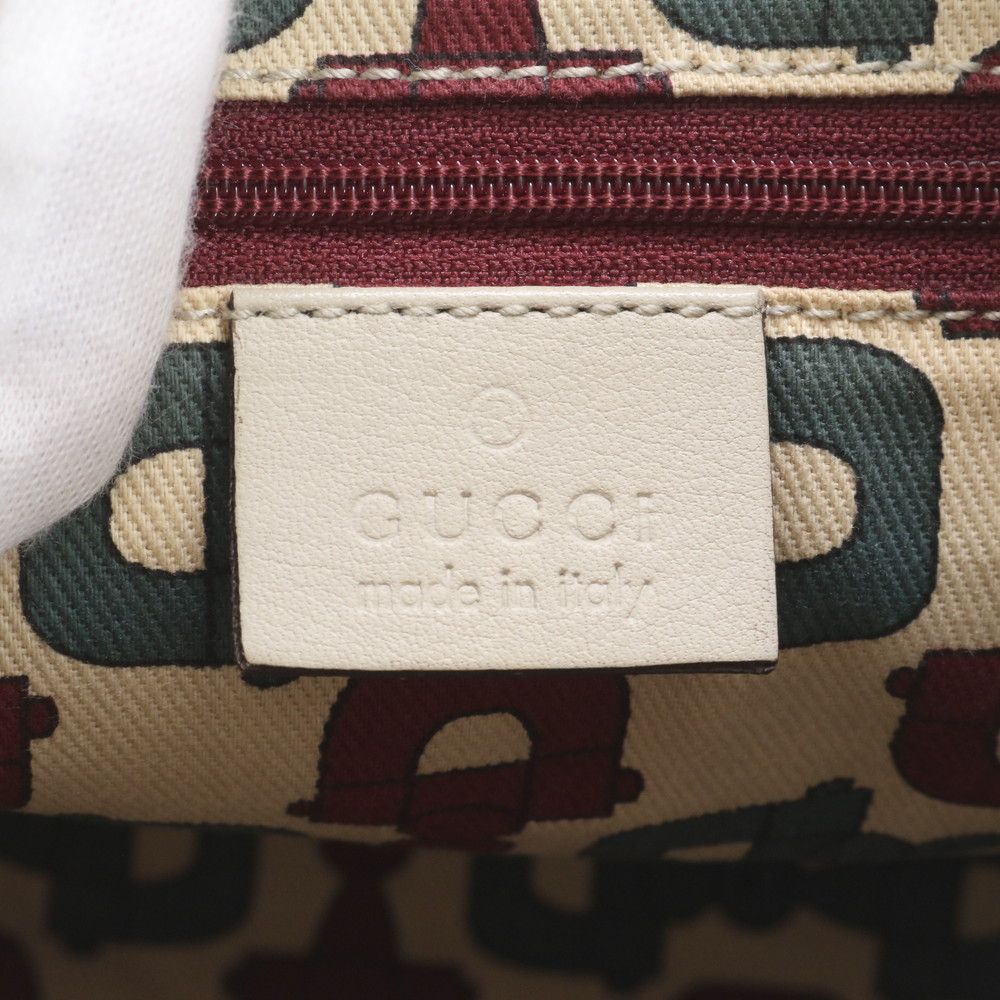 Gucci Guccissima Abbey Leather Shoulder Bag Hand — view 8