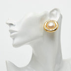Chanel 31 Rue Cambon Vintage Round Earrings Gold Plated Faux Pearl — view 5