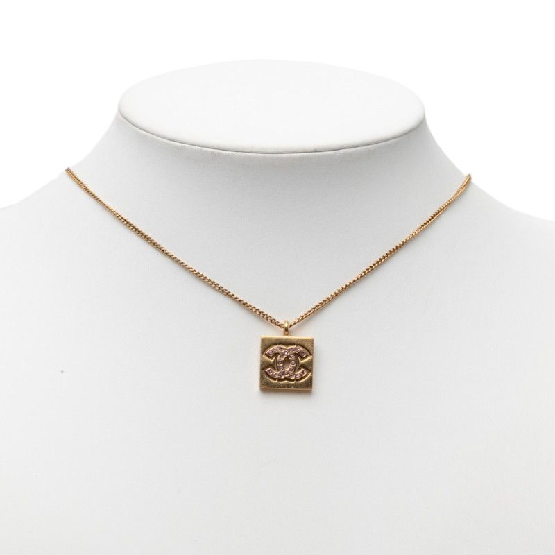 Chanel CC Logo Necklace Gold Pink Plated Rhinestone — view 6
