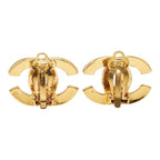 Chanel CC Logo Earrings 02 Gold Plated — view 3