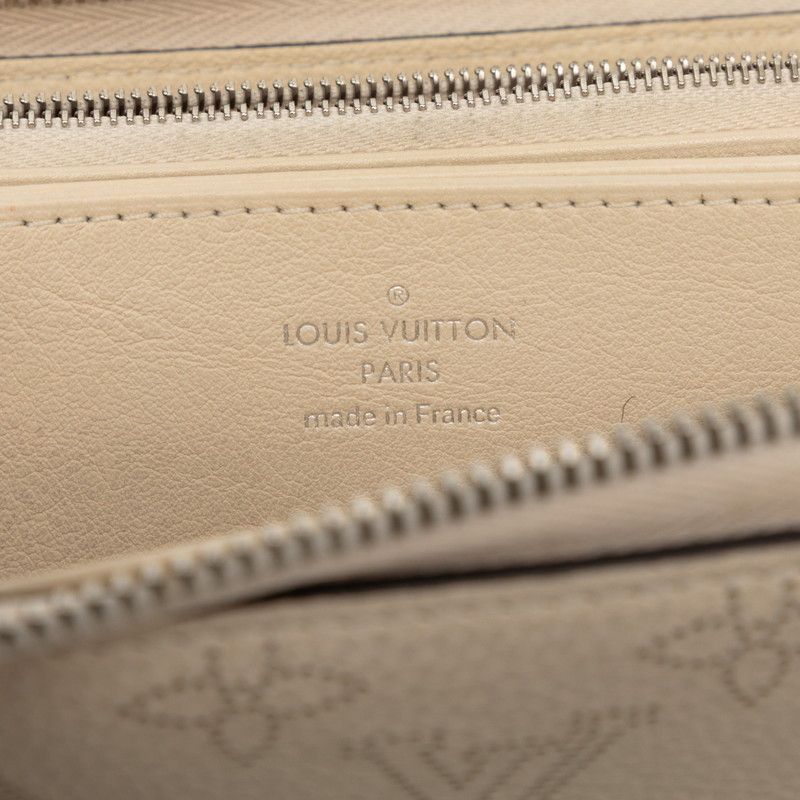 Louis Vuitton Monogram Mahina Zippy Wallet Zip Around Ivory Leather — view 5