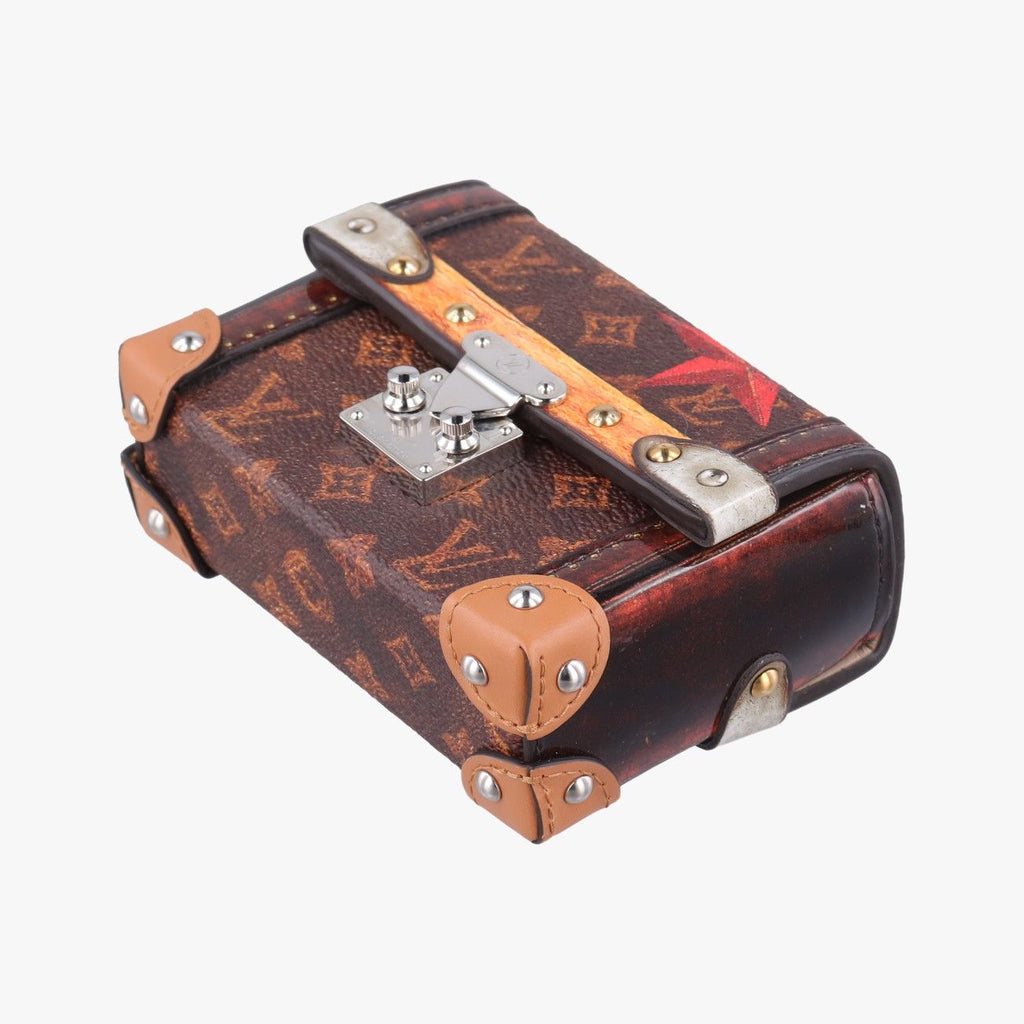 Louis Vuitton Essential Trunk Charm Monogram Brown Multi Canvas Vernis — view 4