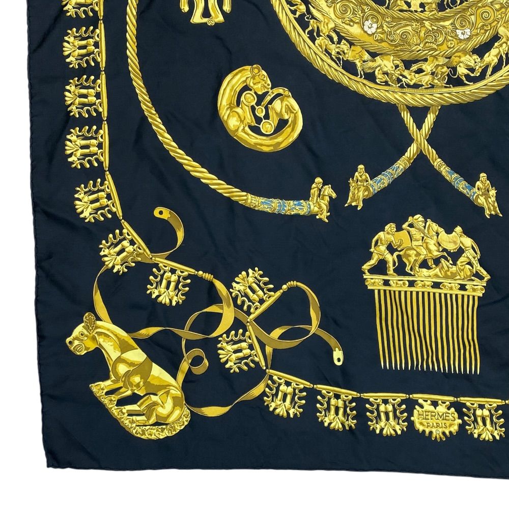 Hermes Yellow Golden Knight les Cavaliers D'or Carre 90 Scarf Shawl Silk Black — view 5