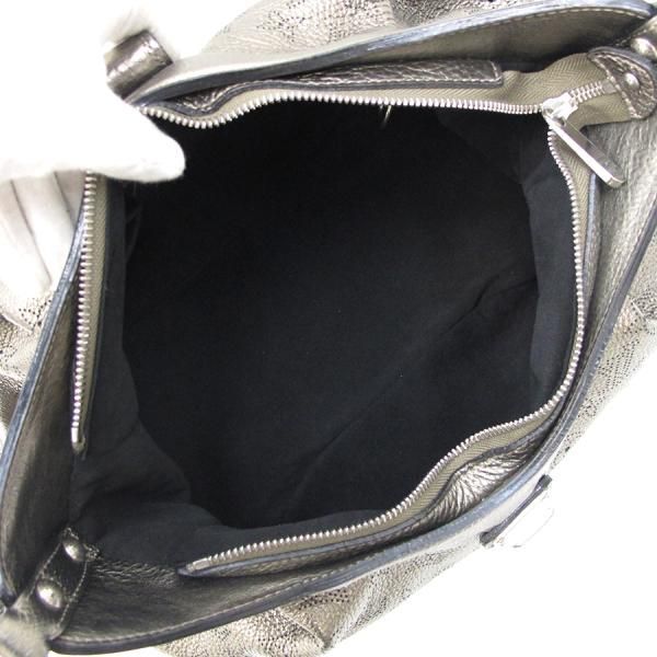Louis Vuitton Mahina XS Crossbody — view 3