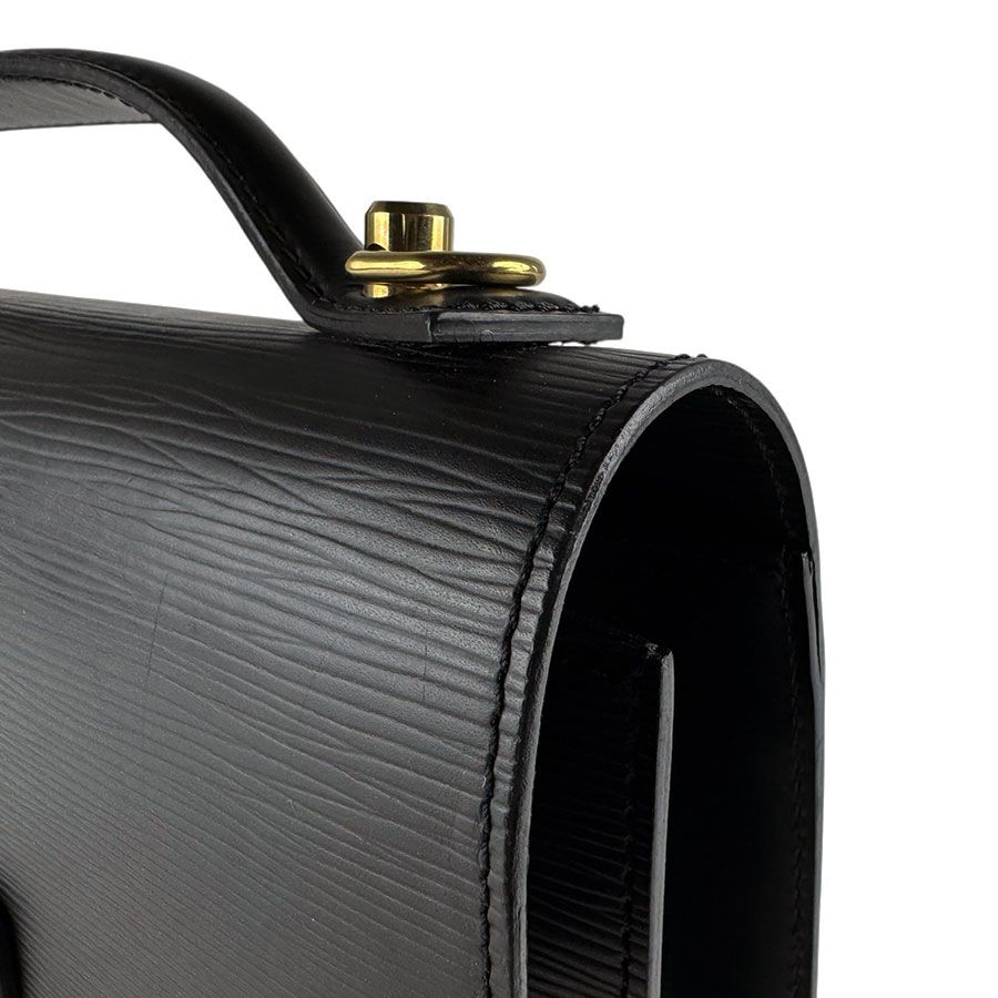 Louis Vuitton Handbag Epi Monceau — view 7
