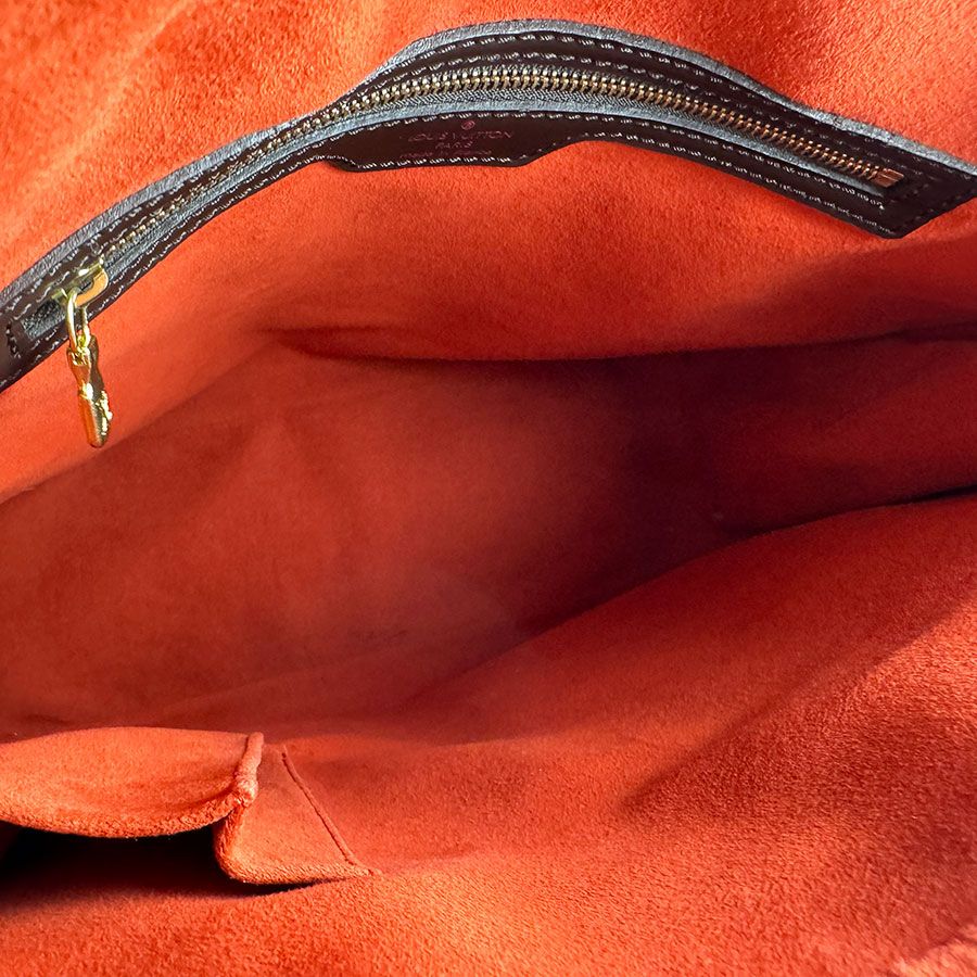 Louis Vuitton Handbag Uzes — view 5