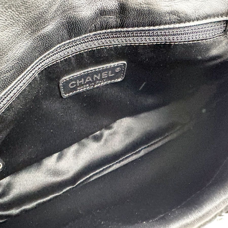 Chanel Shoulder Bag Black — view 5