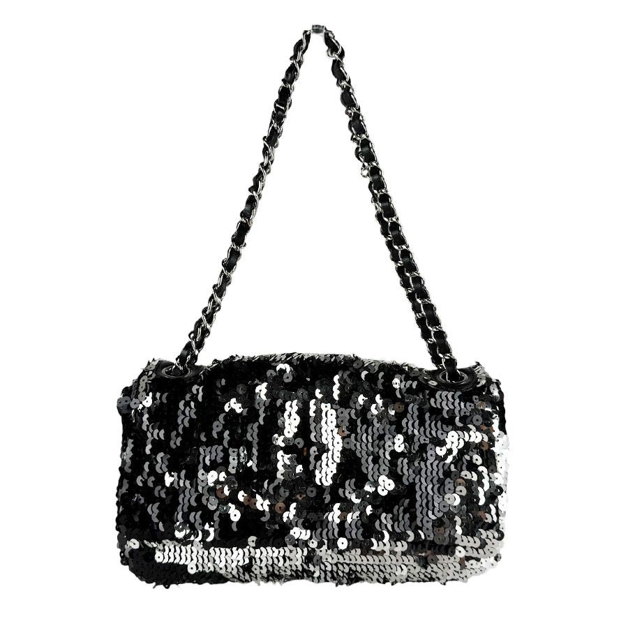 Chanel Shoulder Bag Black