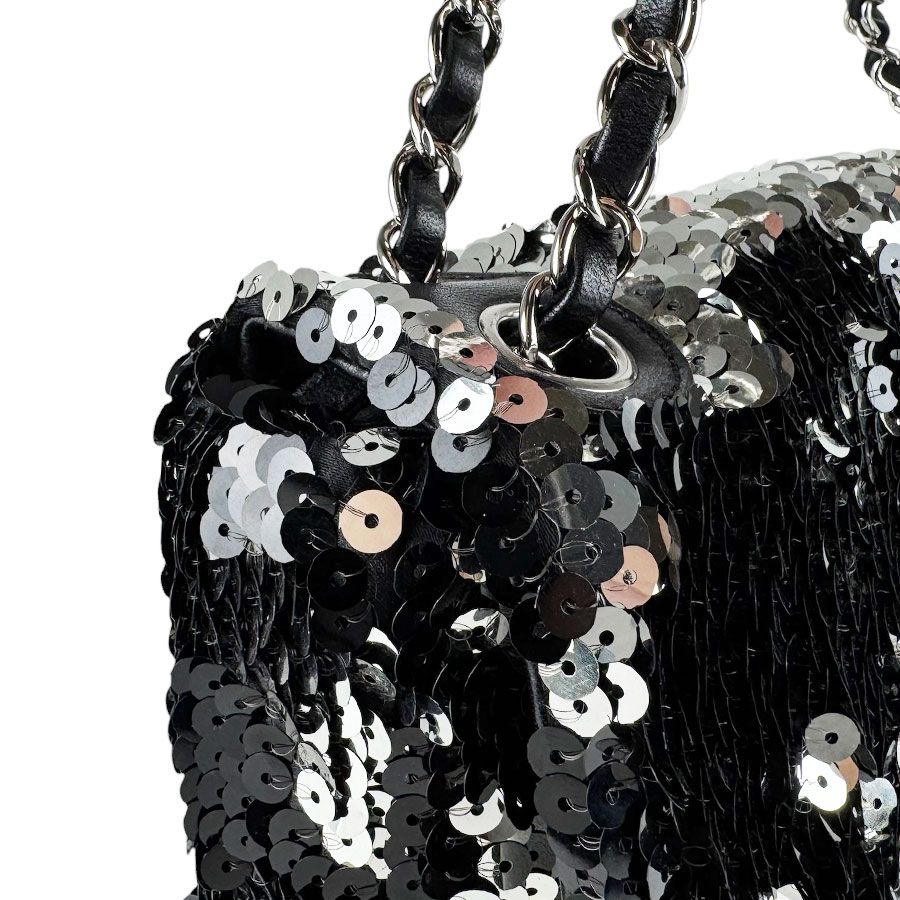 Chanel Shoulder Bag Black — view 7
