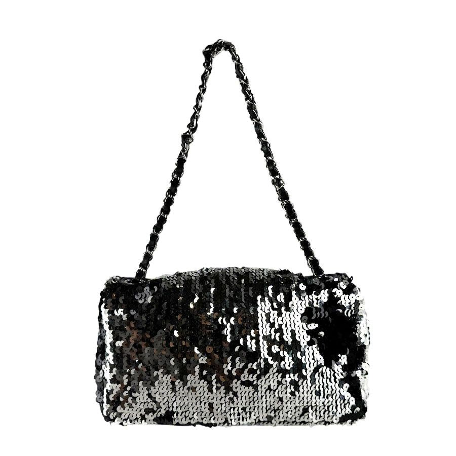 Chanel Shoulder Bag Black — view 3