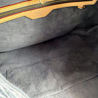 Louis Vuitton Handbag Daily GM — view 5