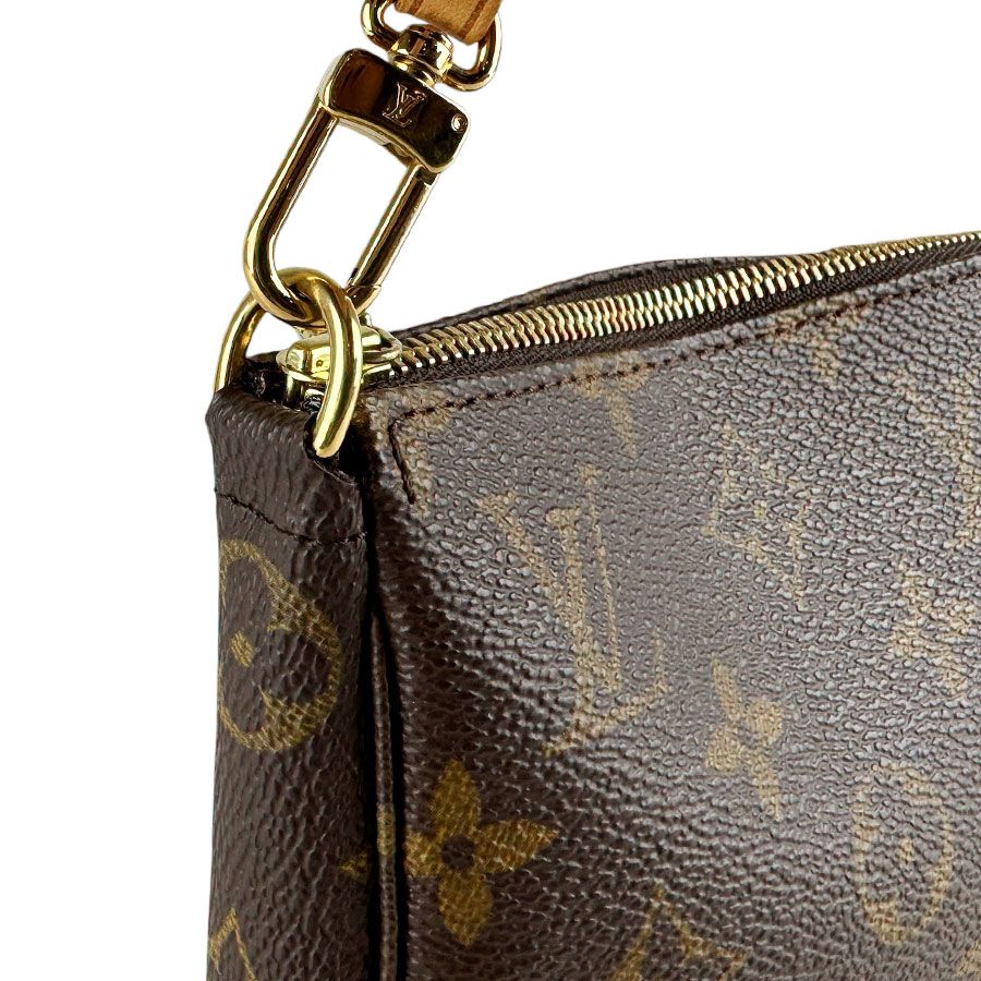 Louis Vuitton Pouch Pochette — view 7
