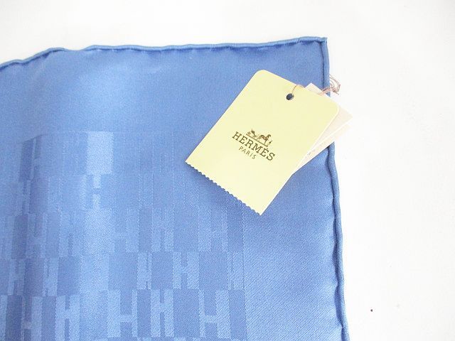 Hermes Grand Seychelles Pocket Chief Handkerchief Scarf Blue Carre 41 — view 3