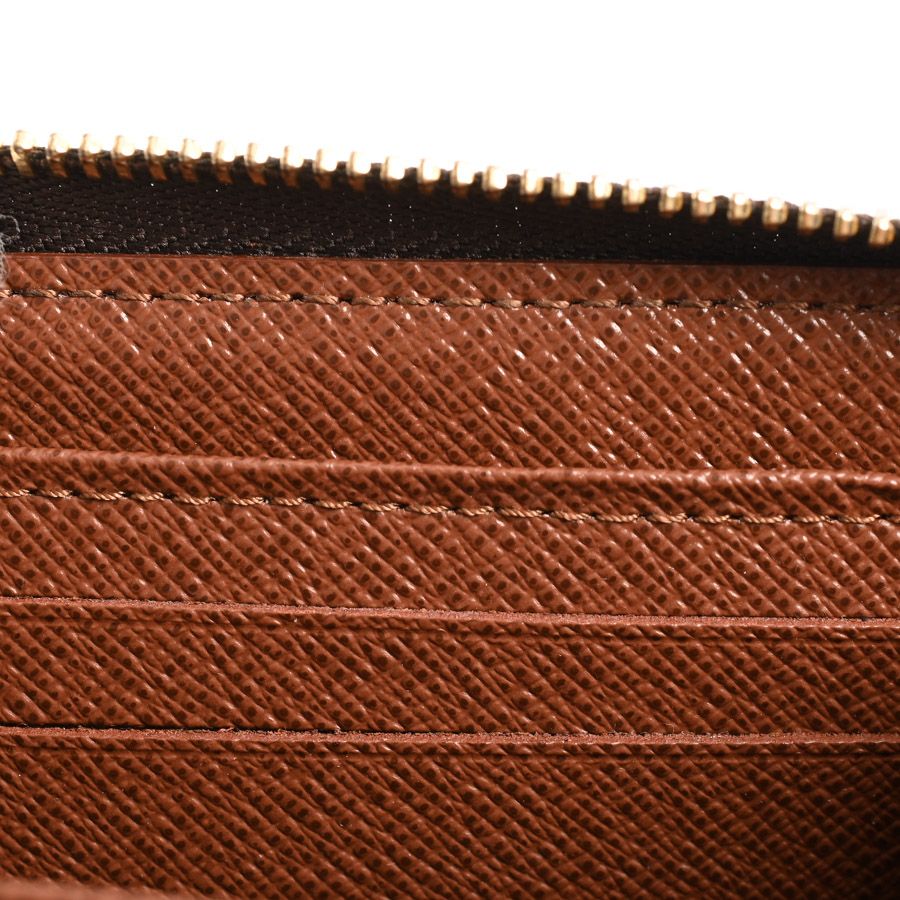 Louis Vuitton Coin Case Zippy Purse — view 8