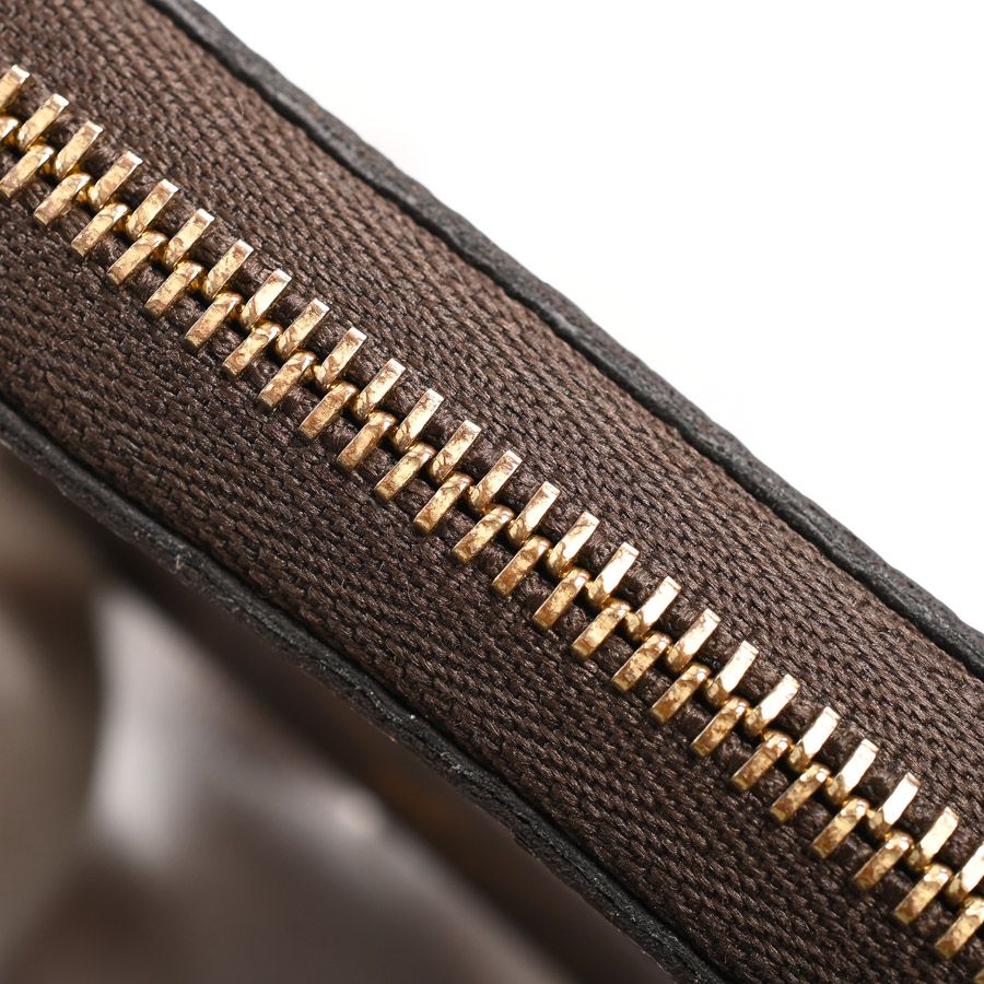 Louis Vuitton Coin Case Zippy Purse — view 7