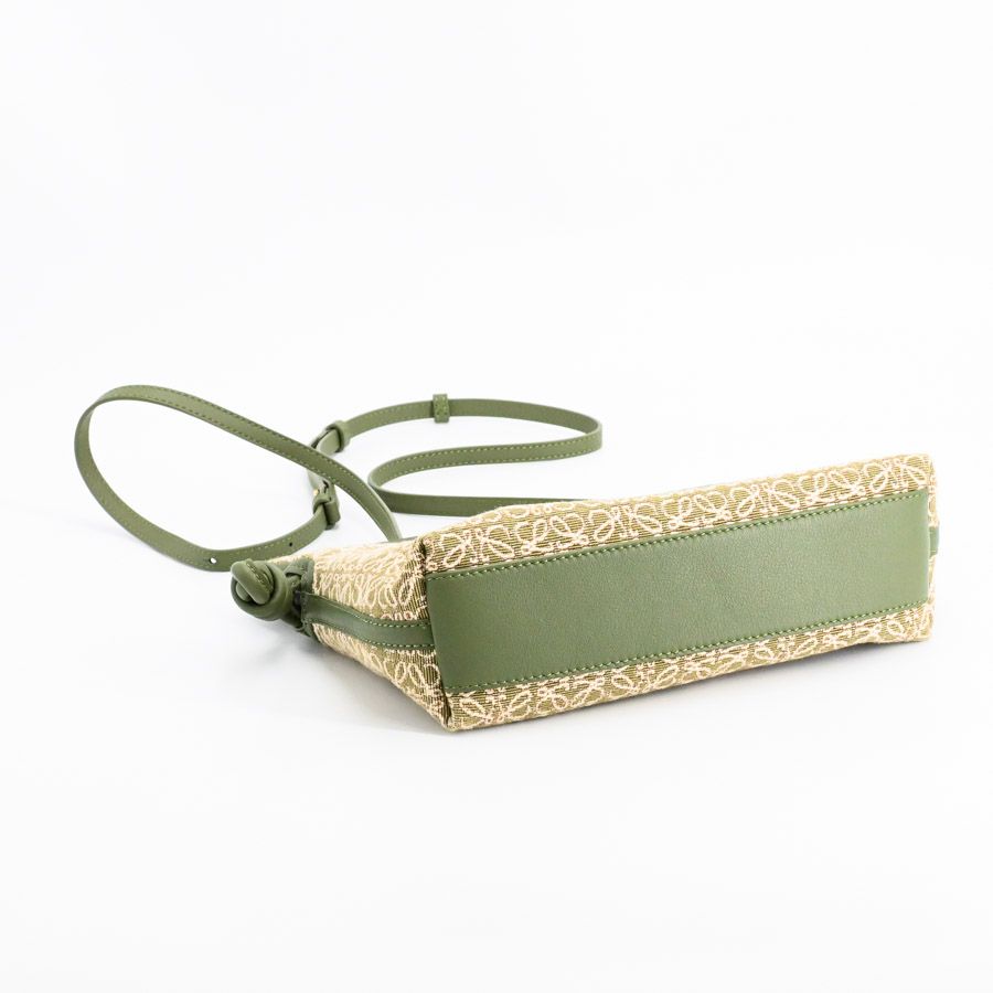 Loewe Clutch Flamenco Mini — view 5