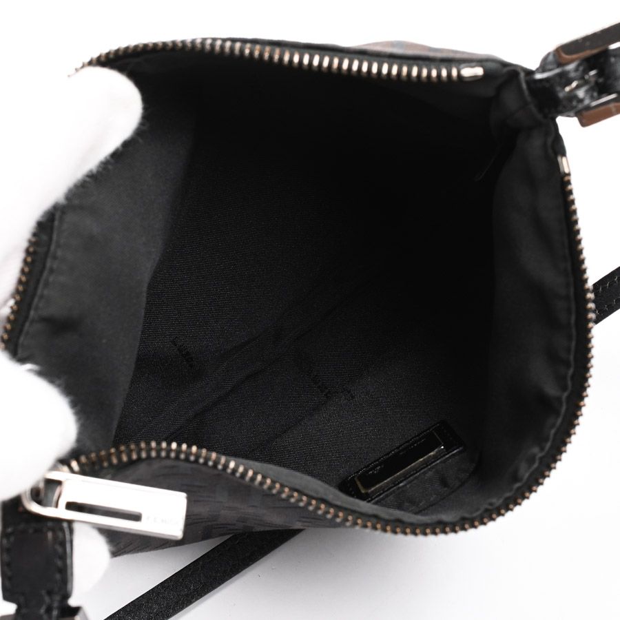 Fendi Shoulder Bag Brown — view 4