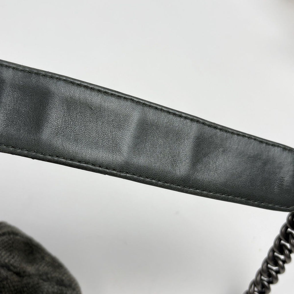Chanel CC Logo Chain Shoulder Bag 2-Way Faux Fur Fabric Green — view 8