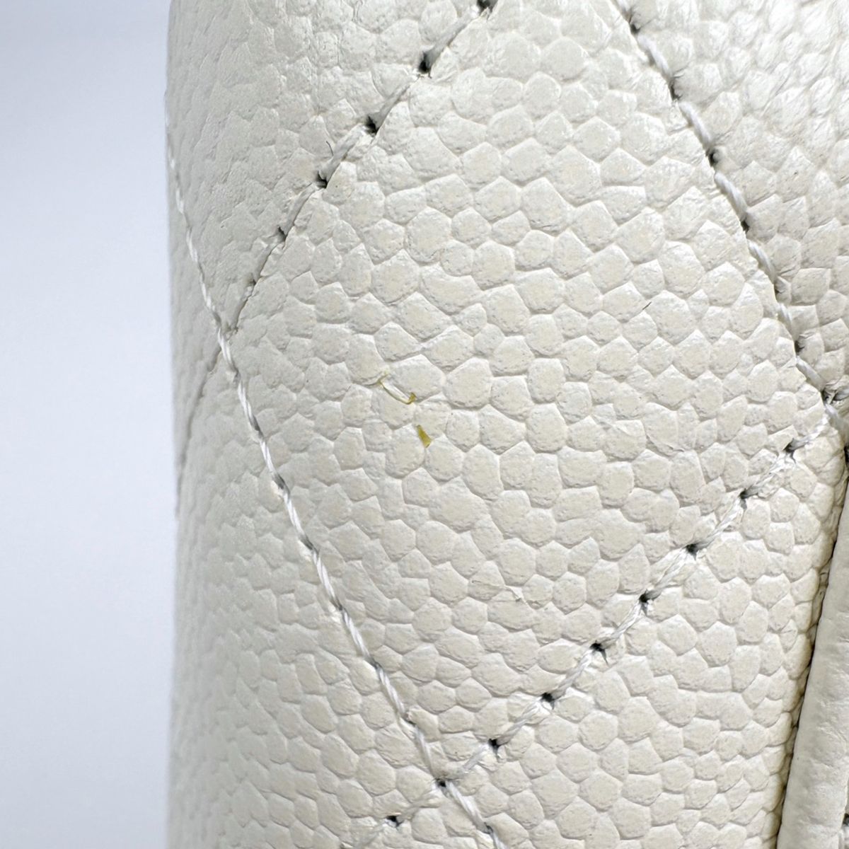 Chanel CC Logo Small Bunny Shoulder Bag Quilted Caviar Leather White — view 4