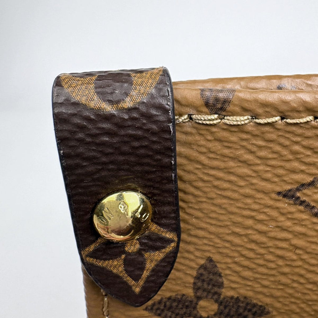 Louis Vuitton On The Go MM 2-Way Shoulder Bag Monogram Giant Tote Reverse Brown — view 4