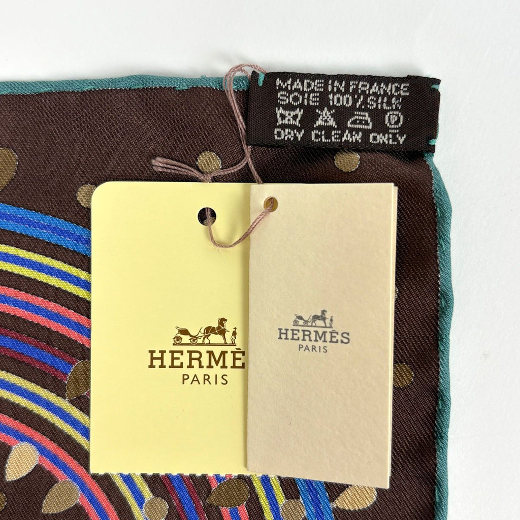 Hermes Carre 90 le Laboratoire du Temps Time Laboratory Scarf Silk Brown — view 2
