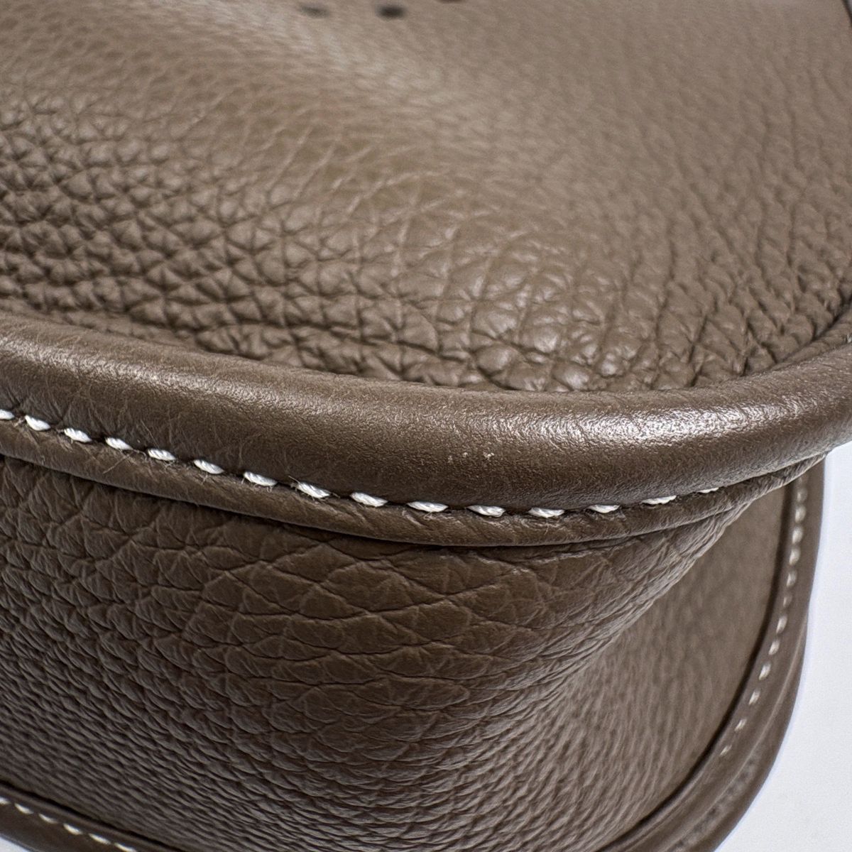 Hermes Evelyne 3 PM Perforated Logo Shoulder Bag Taurillon Clemence Etoupe — view 3