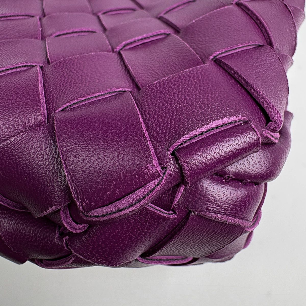 Bottega Veneta Campana Intrecciato Tote Leather Purple — view 4