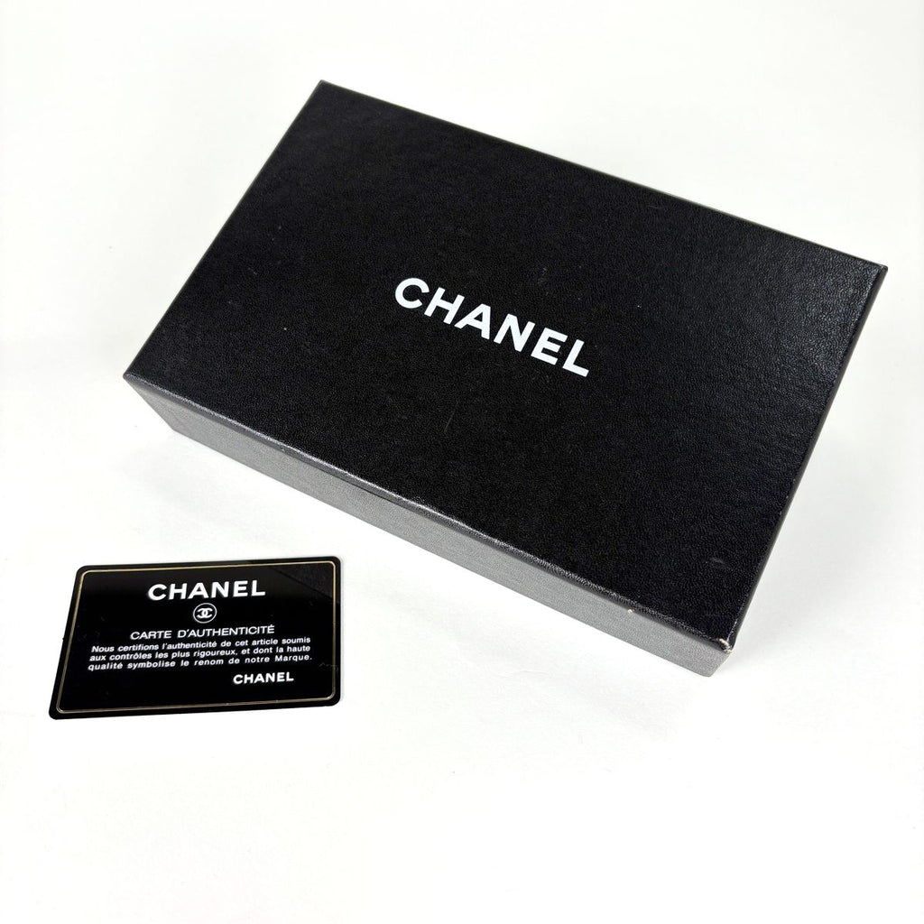 Chanel Bifold Wallet Quilted Leather Gold — view 9