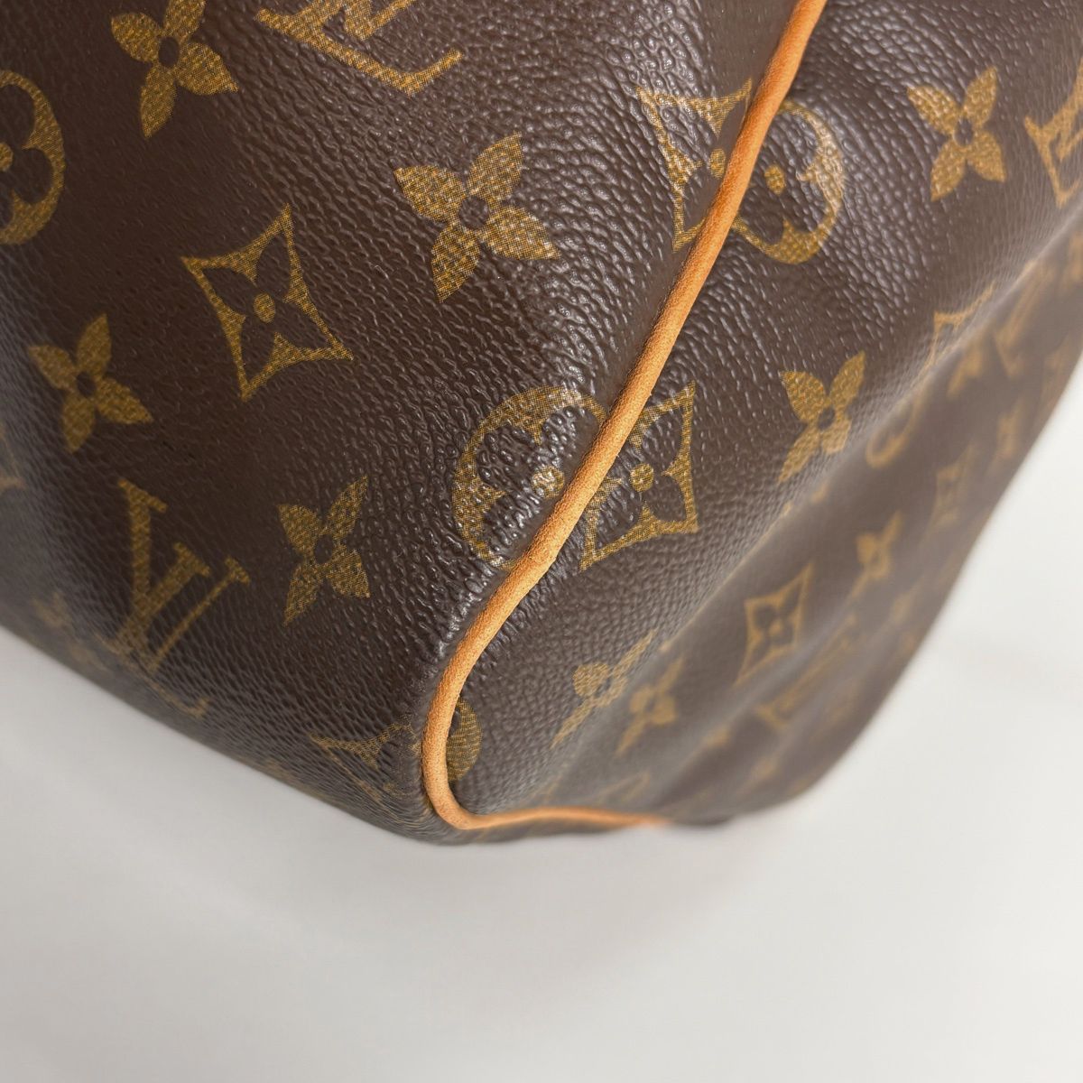 Louis Vuitton Keepall 55 Boston Bag Monogram Brown — view 3