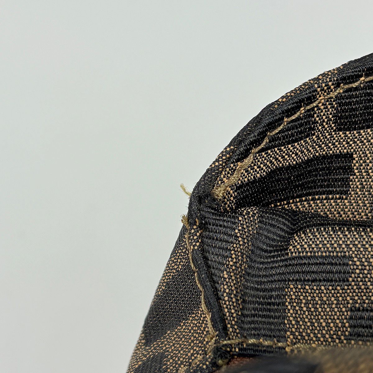 Fendi Zucca Pattern Handbag Canvas Brown — view 5