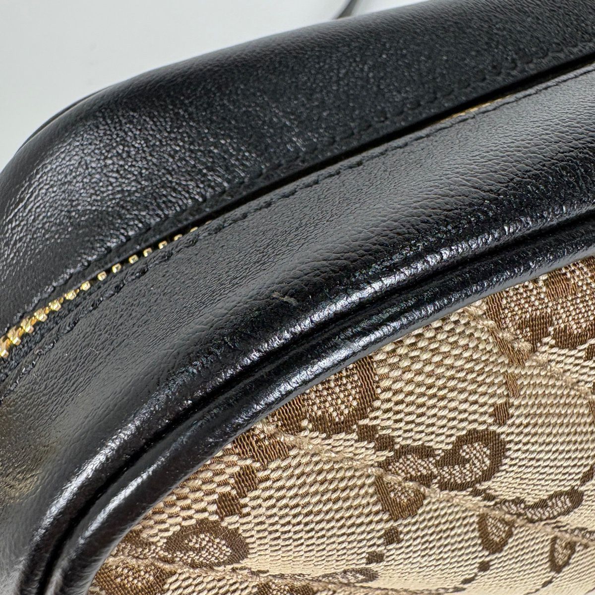 Gucci GG Marmont Chain Shoulder Bag Canvas Beige Black — view 4