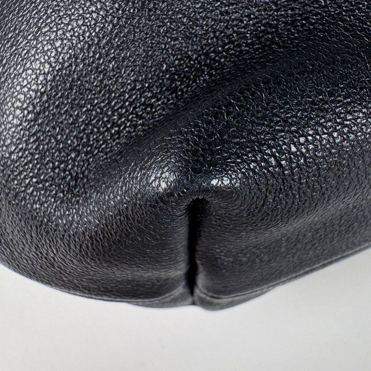 Loewe Logo Handbag 2-Way Flamenco Leather Black — view 3