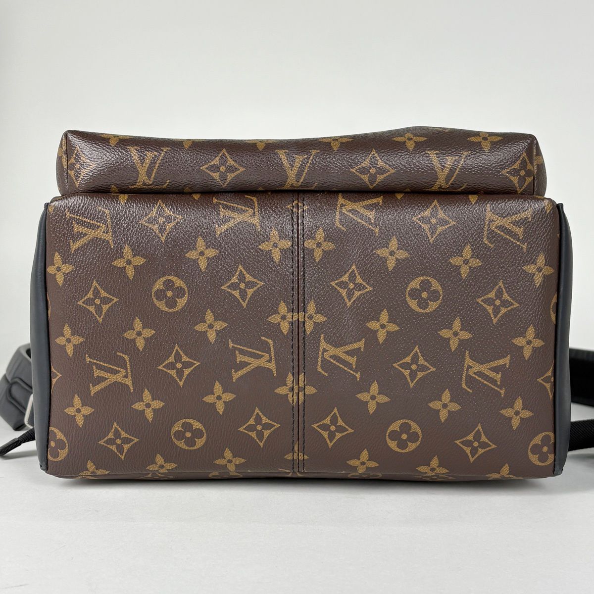 Louis Vuitton Discovery Backpack Monogram Macassar Brown — view 3