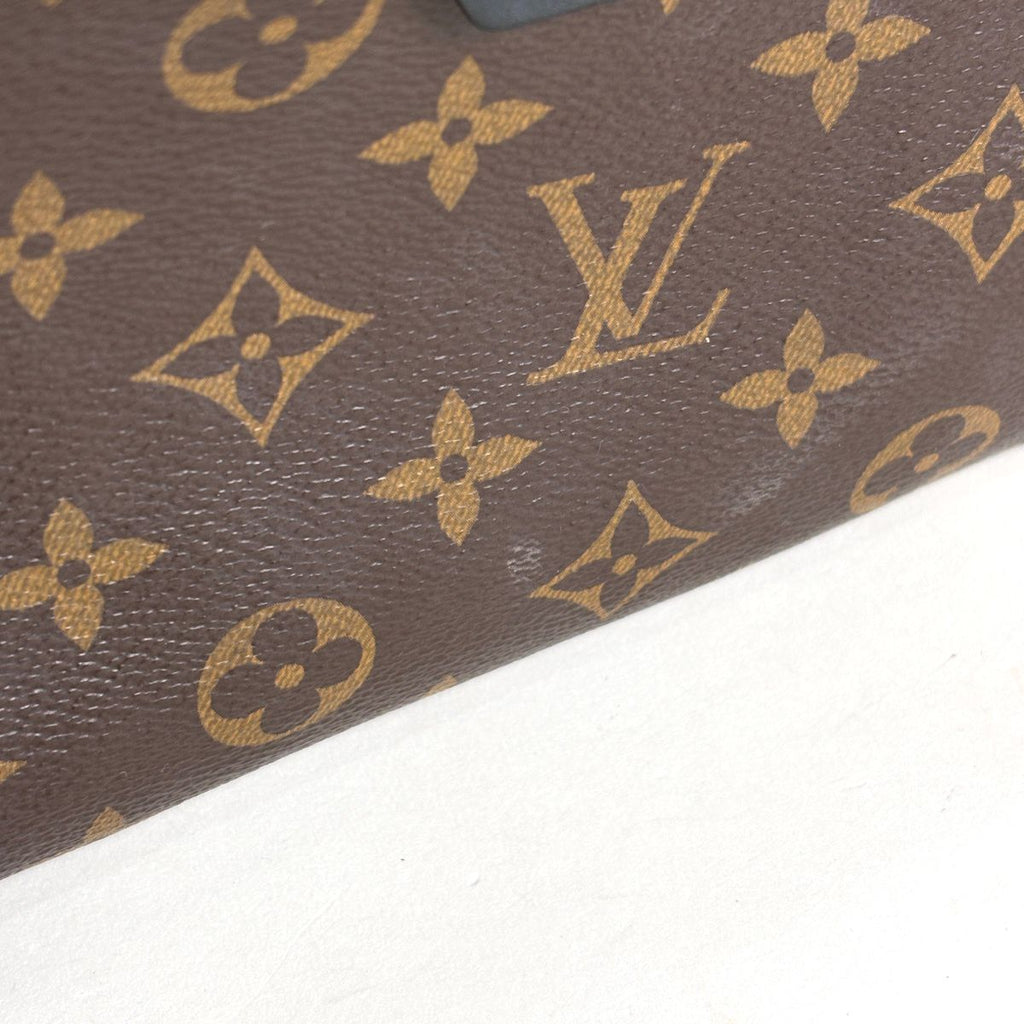 Louis Vuitton Discovery Backpack Monogram Macassar Brown — view 5