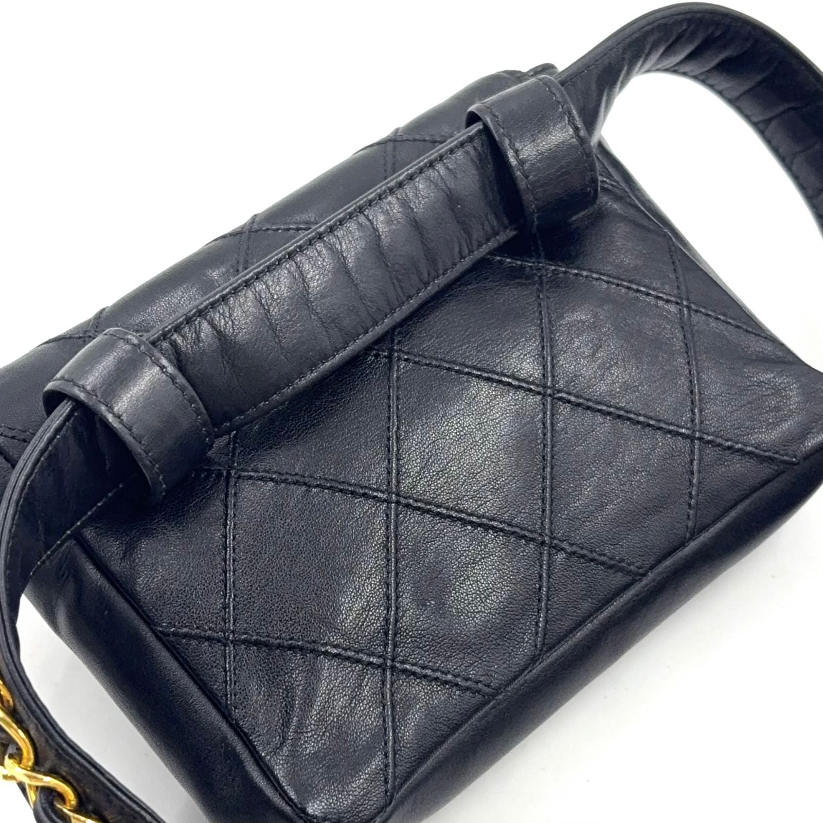 Chanel Quilted Turnlock Waist Pouch Belt Bag Unknown Lambskin Black Gold — view 9