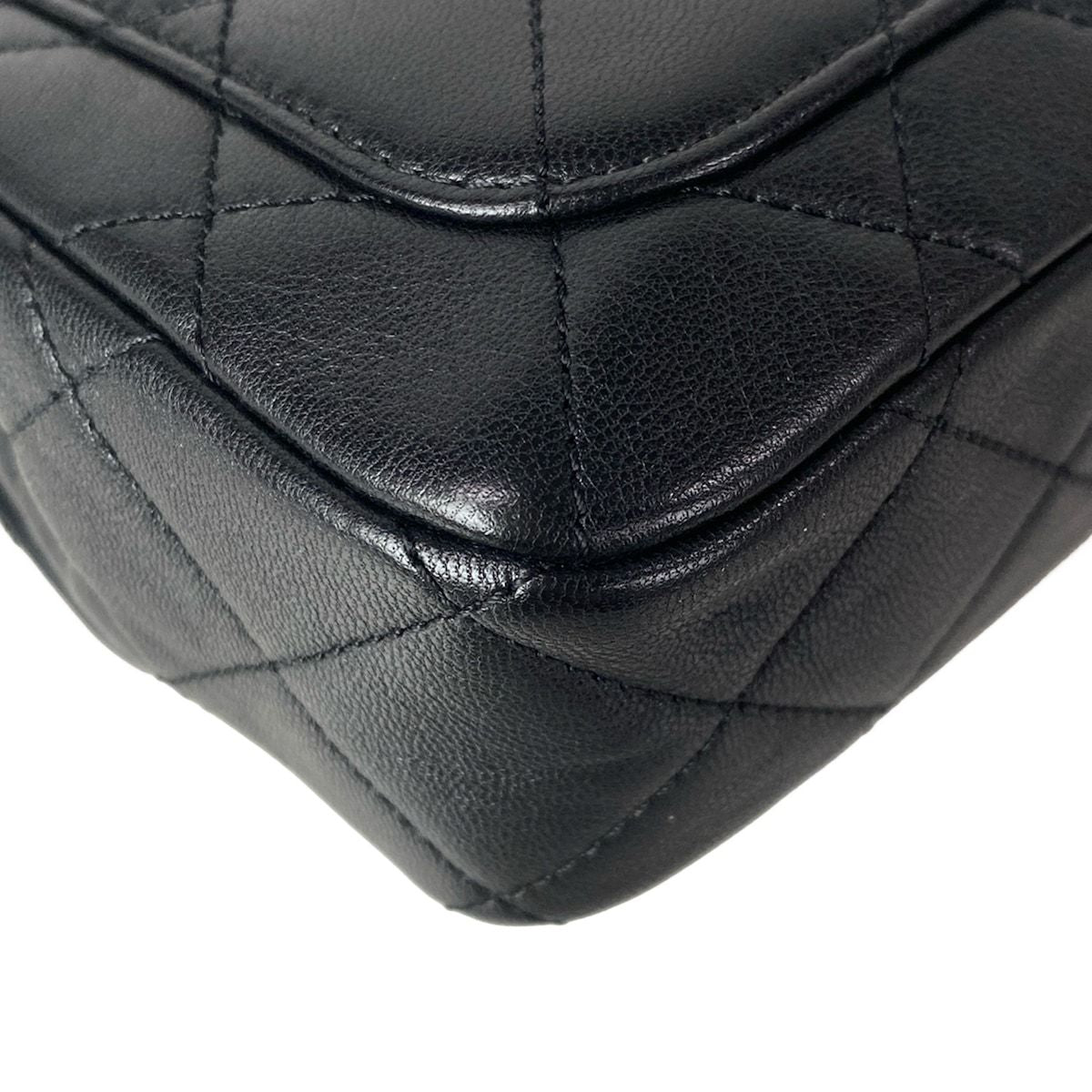 Chanel Shoulder Bag Quilted Black Chain Gold Leather — view 8