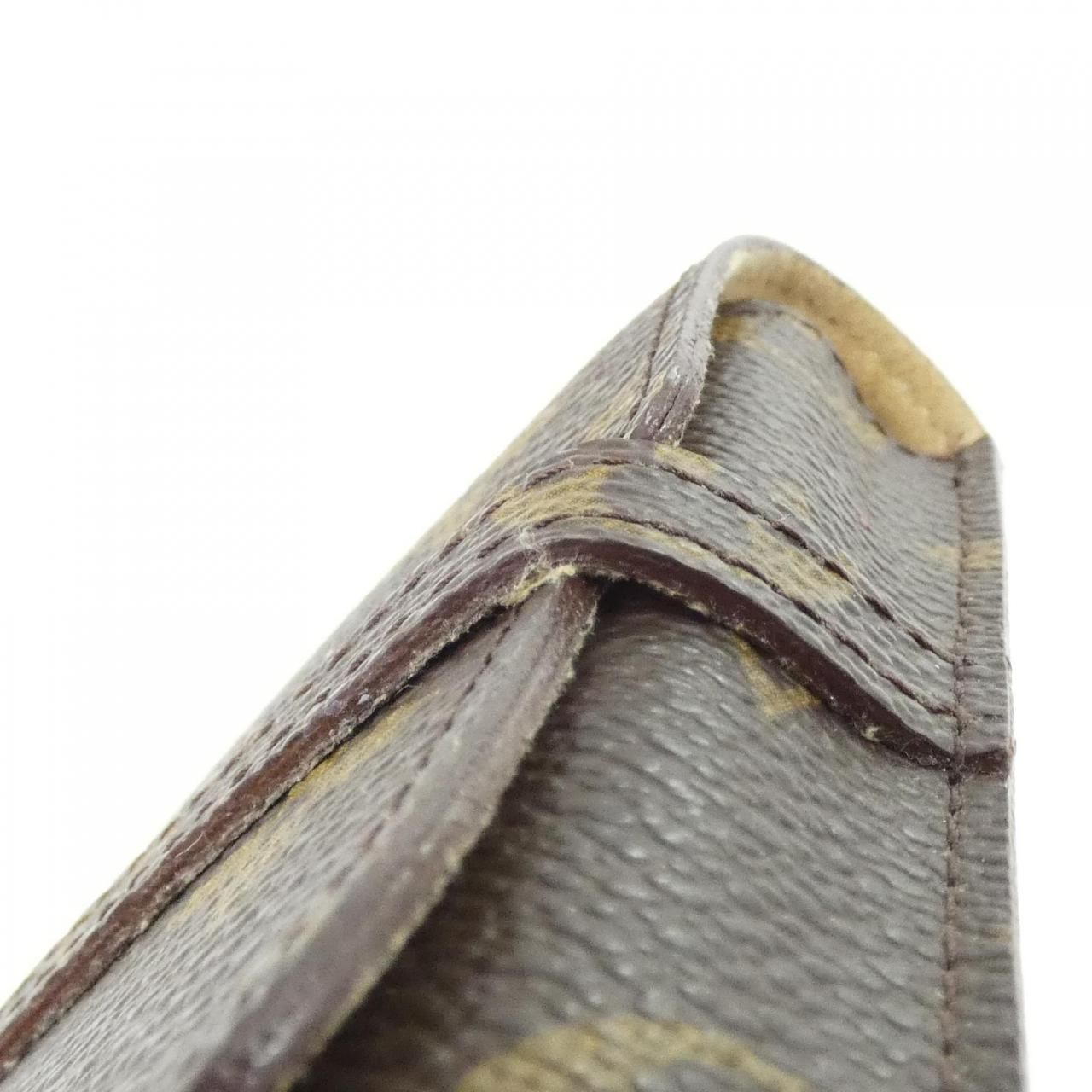 Louis Vuitton Monogram Etui Lunette Laba Glass Case — view 5