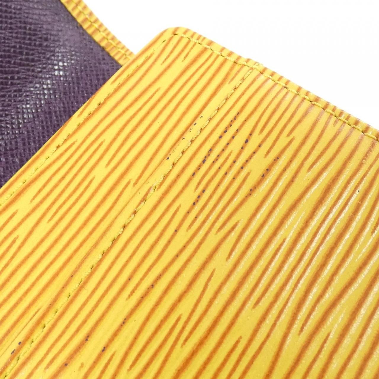 Louis Vuitton Epi Pochette Porte Monet Cles — view 7