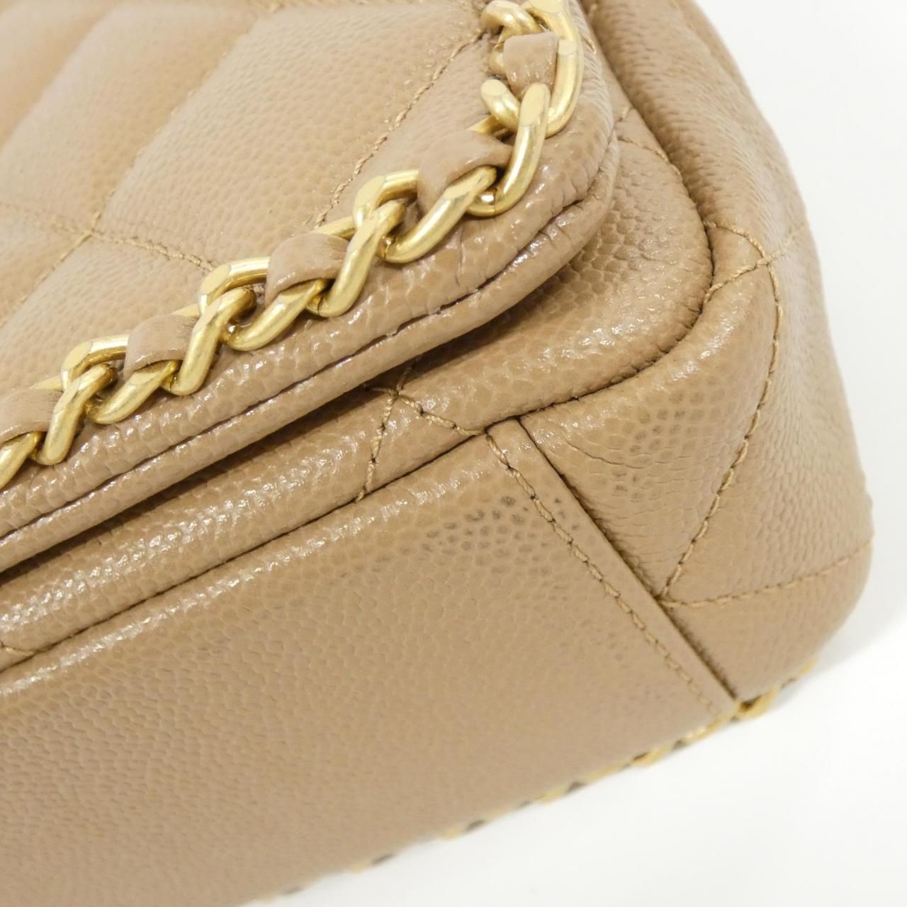 Chanel Shoulder Bag Beige — view 3