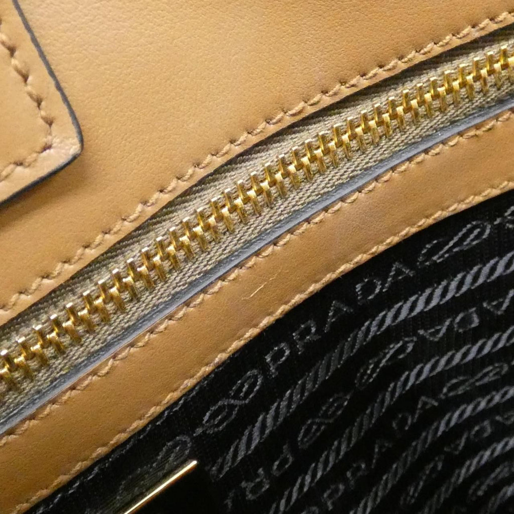 Prada Bag Handbag Gold — view 7