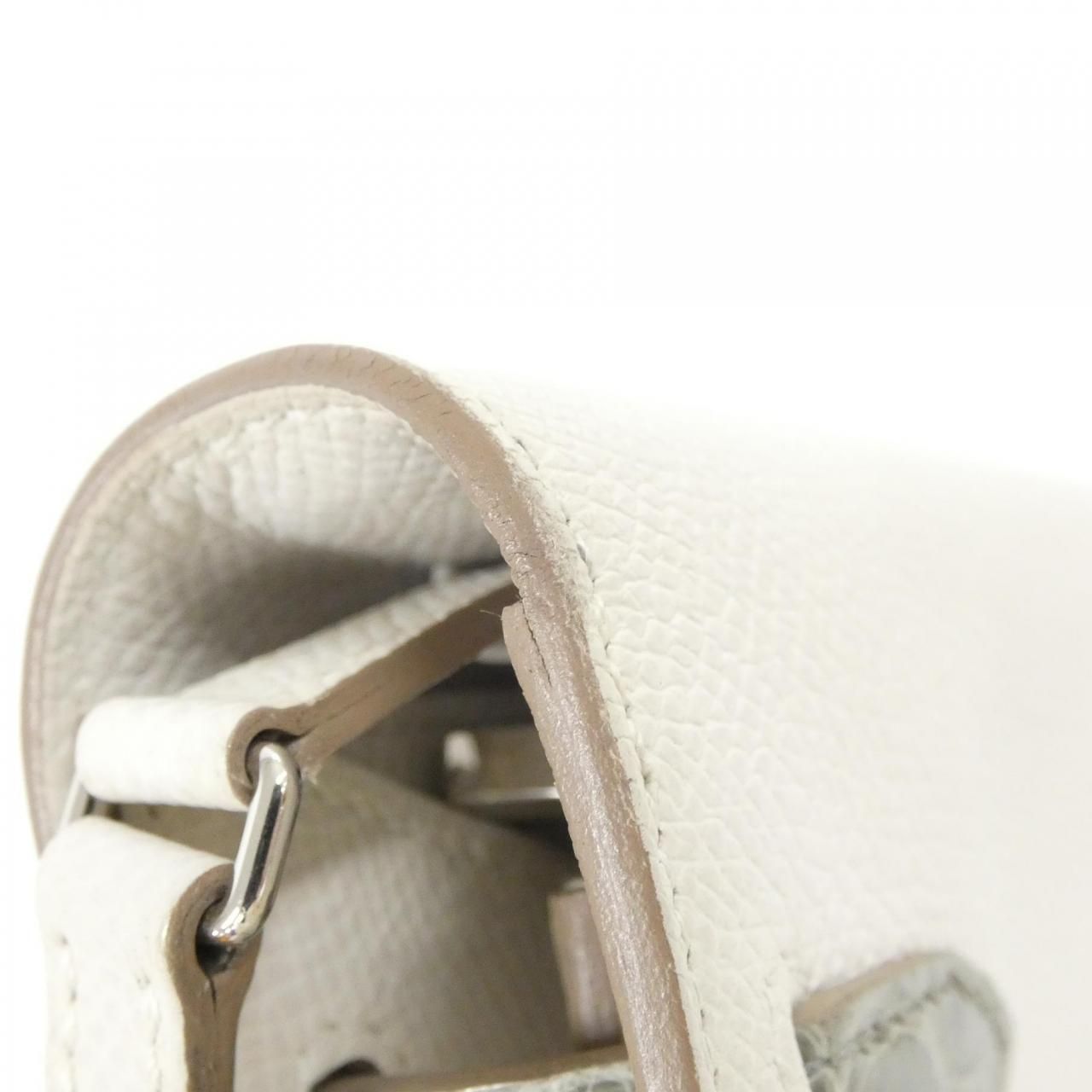 Hermes Kelly Classic to Go Touch Shoulder Wallet — view 6