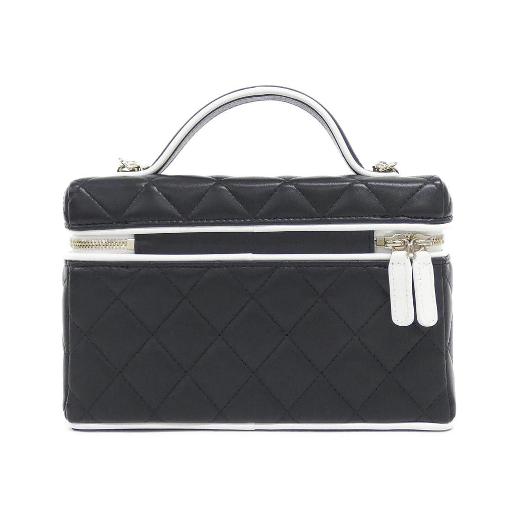 Chanel Bag Handbag Black — view 2