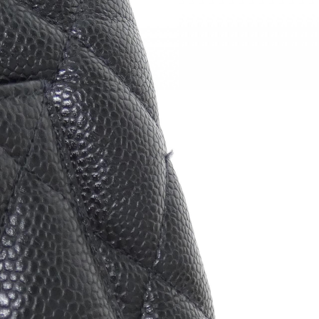 Chanel Vintage Bag Handbag Black — view 4
