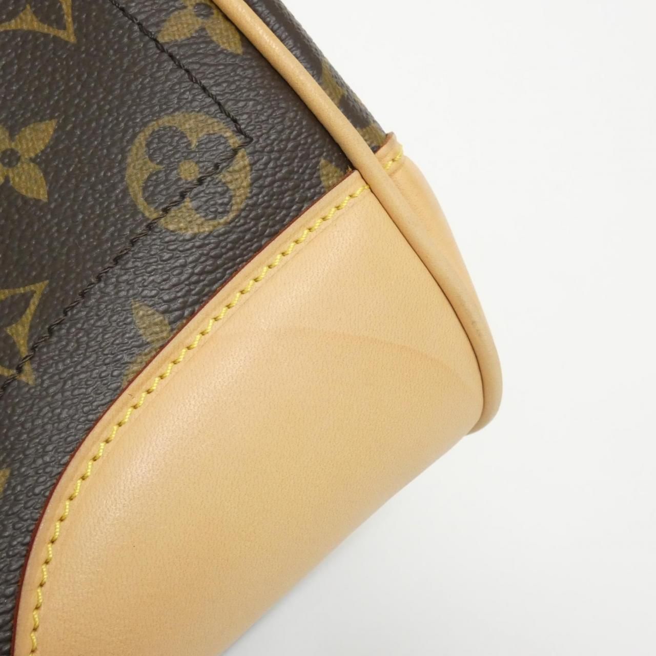 Louis Vuitton Monogram Beverly GM Shoulder — view 4