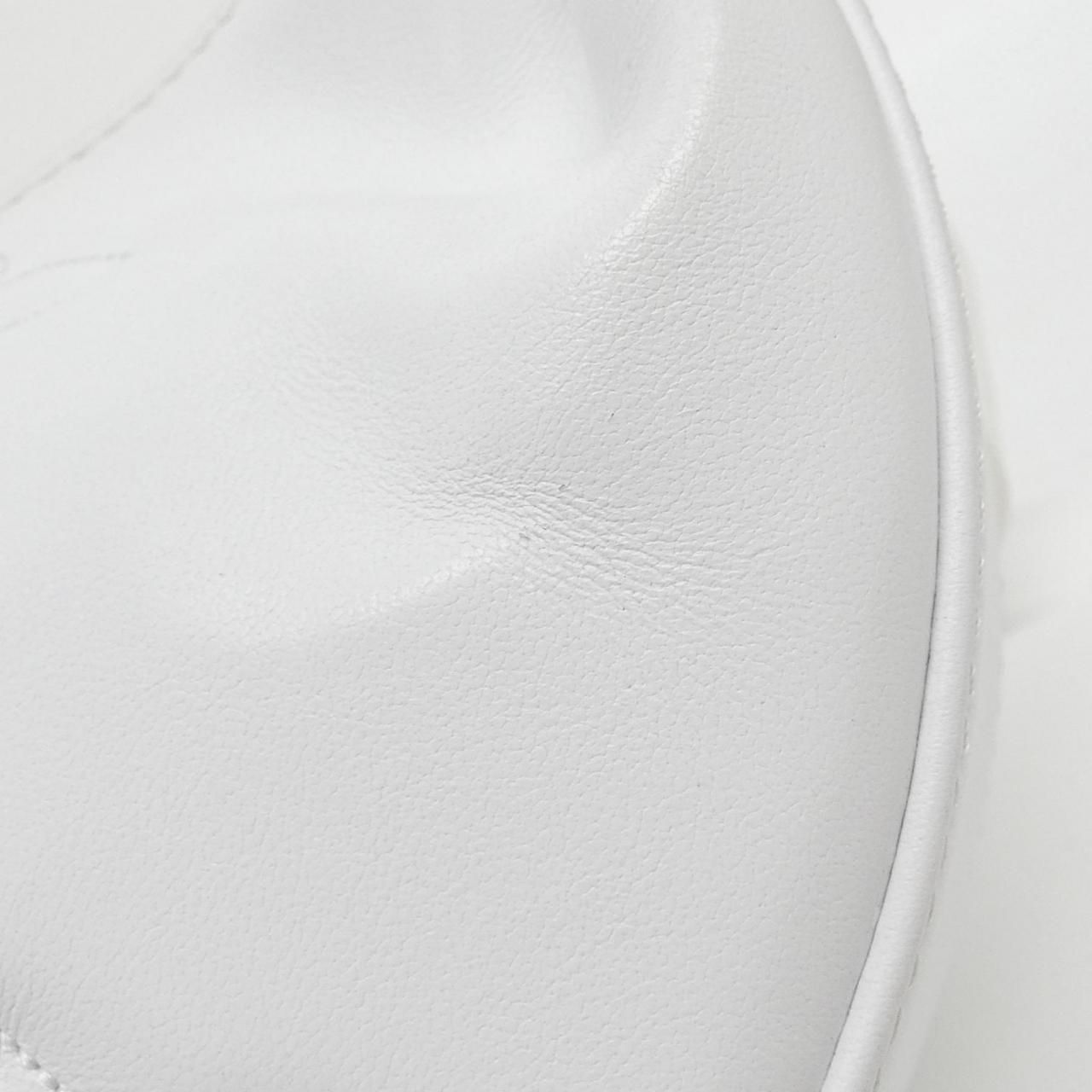 Louis Vuitton Bubble Glam Over the Moon Shoulder — view 3