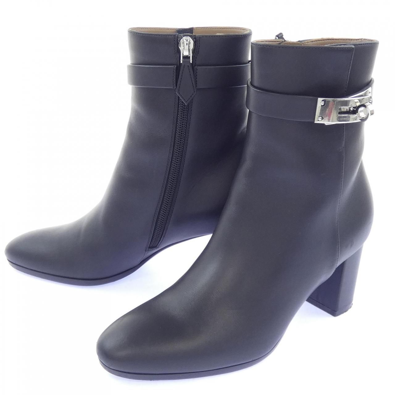 Hermes Saint Germain Kelly Buckle Boots — view 3