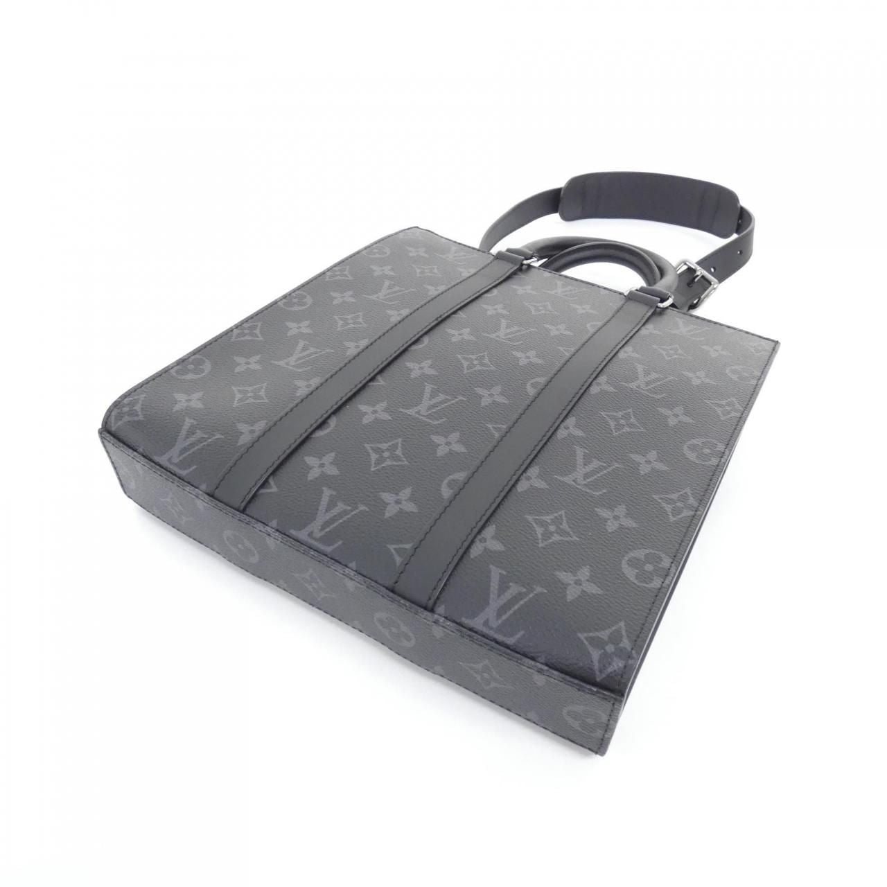 Louis Vuitton Monogram Eclipse Sac Plat Cross — view 3