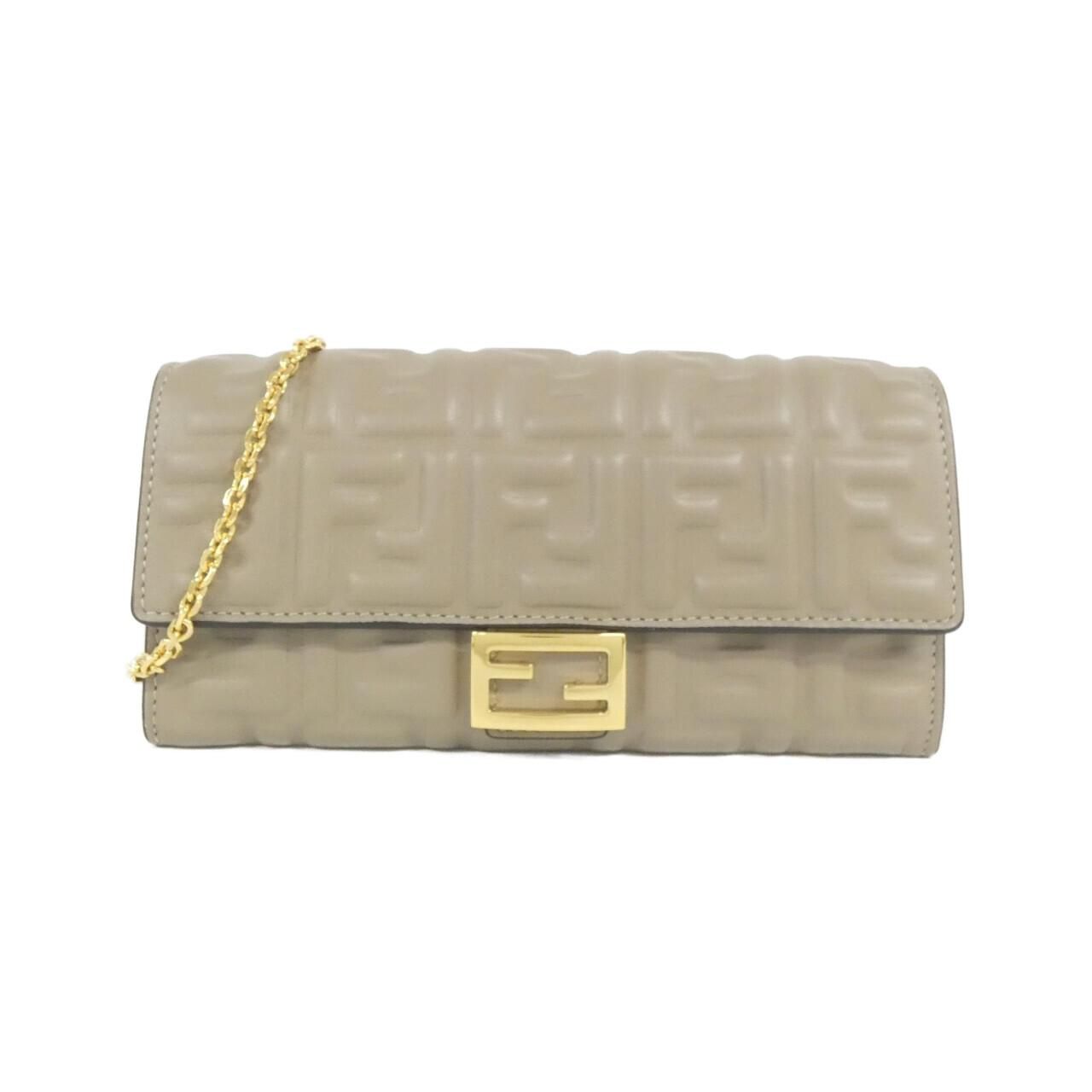 Fendi Bugette Aajd Chain Wallet Shoulder