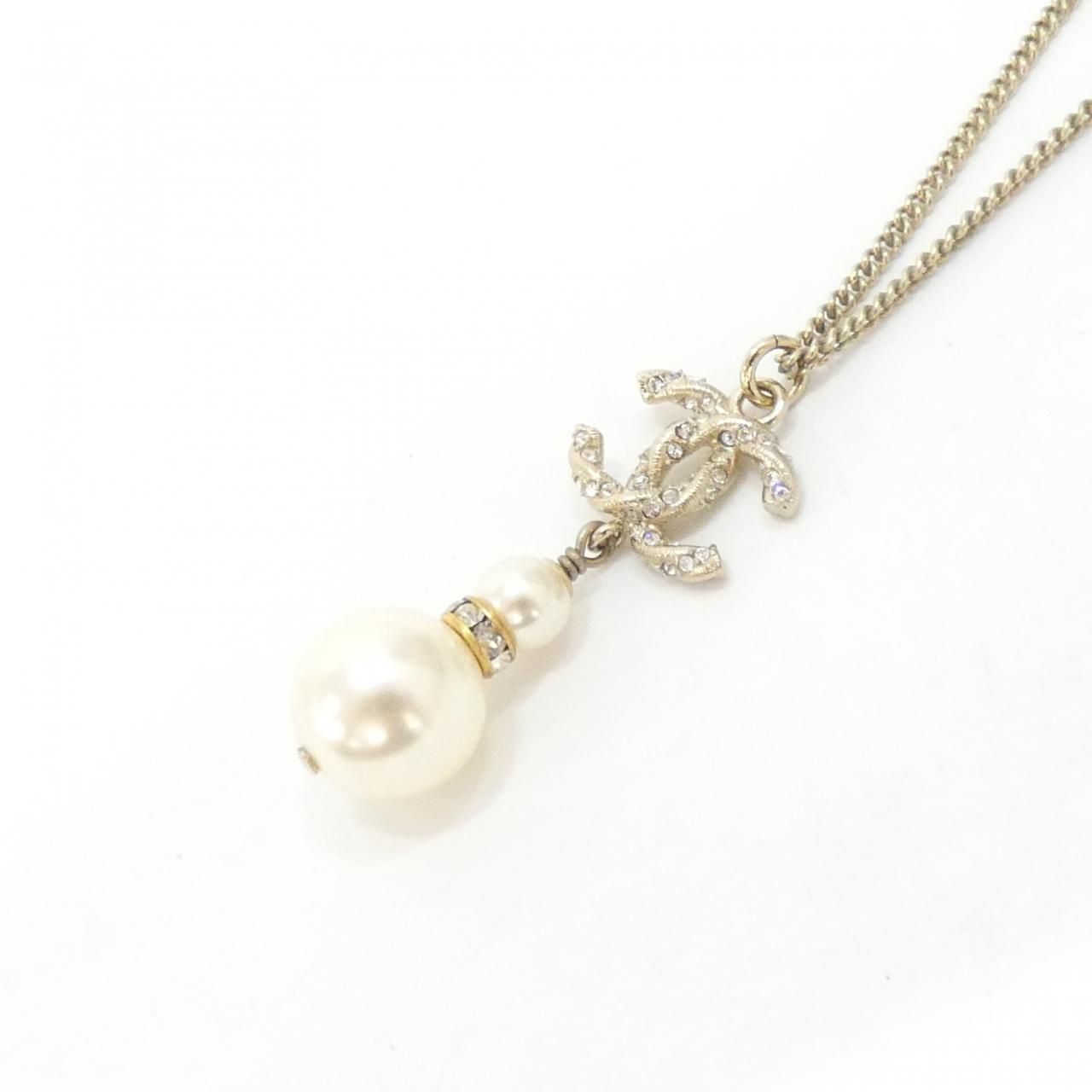 Chanel Necklace Gold — view 3